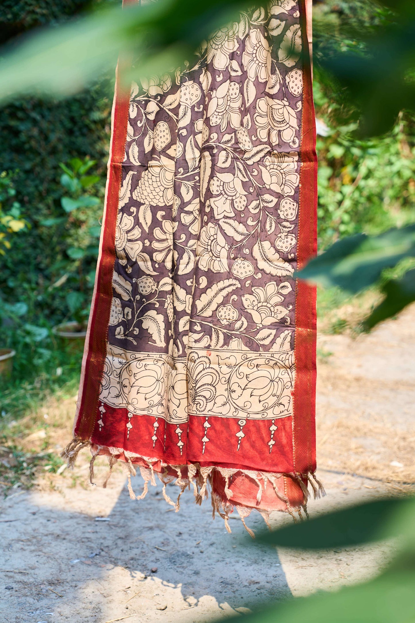 floral; multicolor; gray; brown; red silk Maroon-black Maheshwari Silk Dupatta with Kalamkari Work - Twilight Whispers by La
