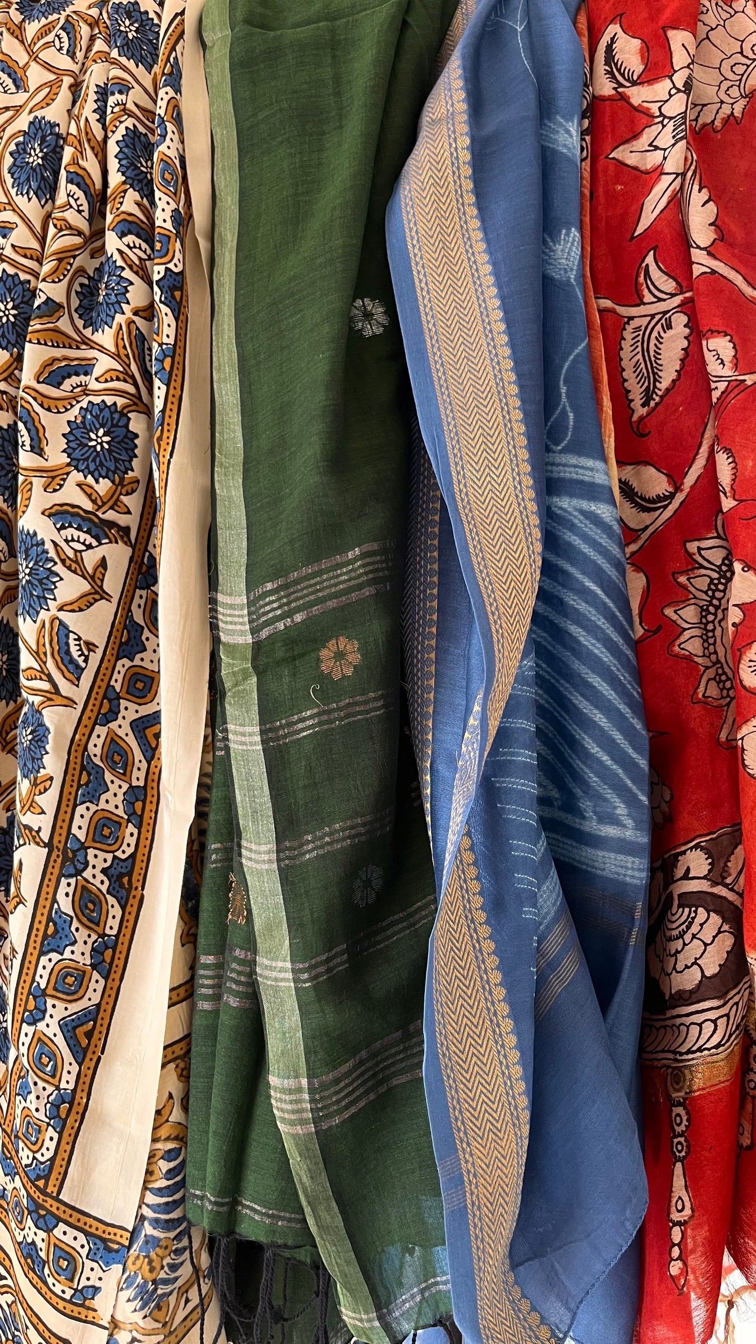 Unstitched Weaves