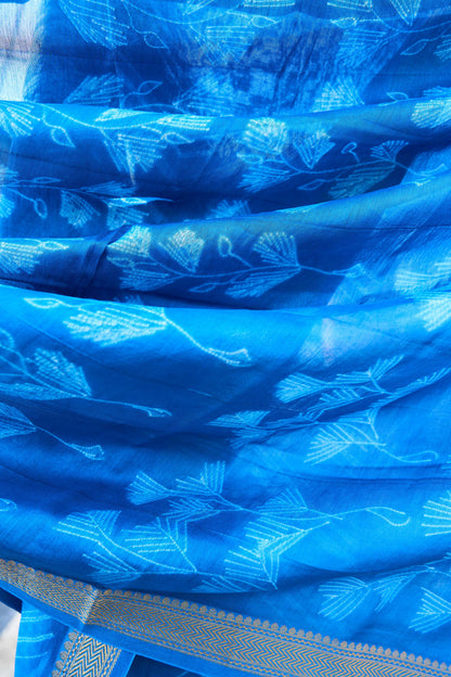 geometric; navy; blue silk; cotton Blue Nui Shibori Maheshwari Silk  Handcrafted Set by Label A
