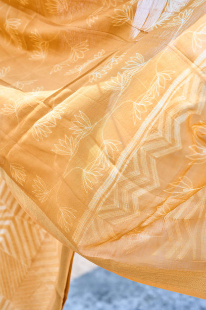 geometric; yellow; dots silk; cotton Mustard Yellow  Nui Shibori Handcrafted Maheshwari Silk Set by Label A