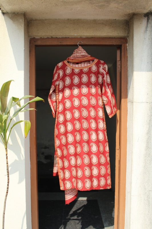 Meera — Rust Indigo Bagh Maheshwari Silk Suit, Bottom &amp; Dupatta Set